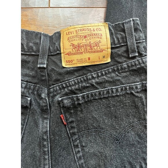Vintage Levis Jeans Womens 9 Black High Waist Relaxed Tapered Leg 550 USA Made - Picture 8 of 8